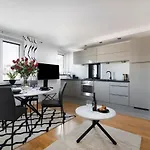 Easy Rent- Rayskiego 24h Check-in *